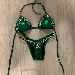 NPC figure competition suit